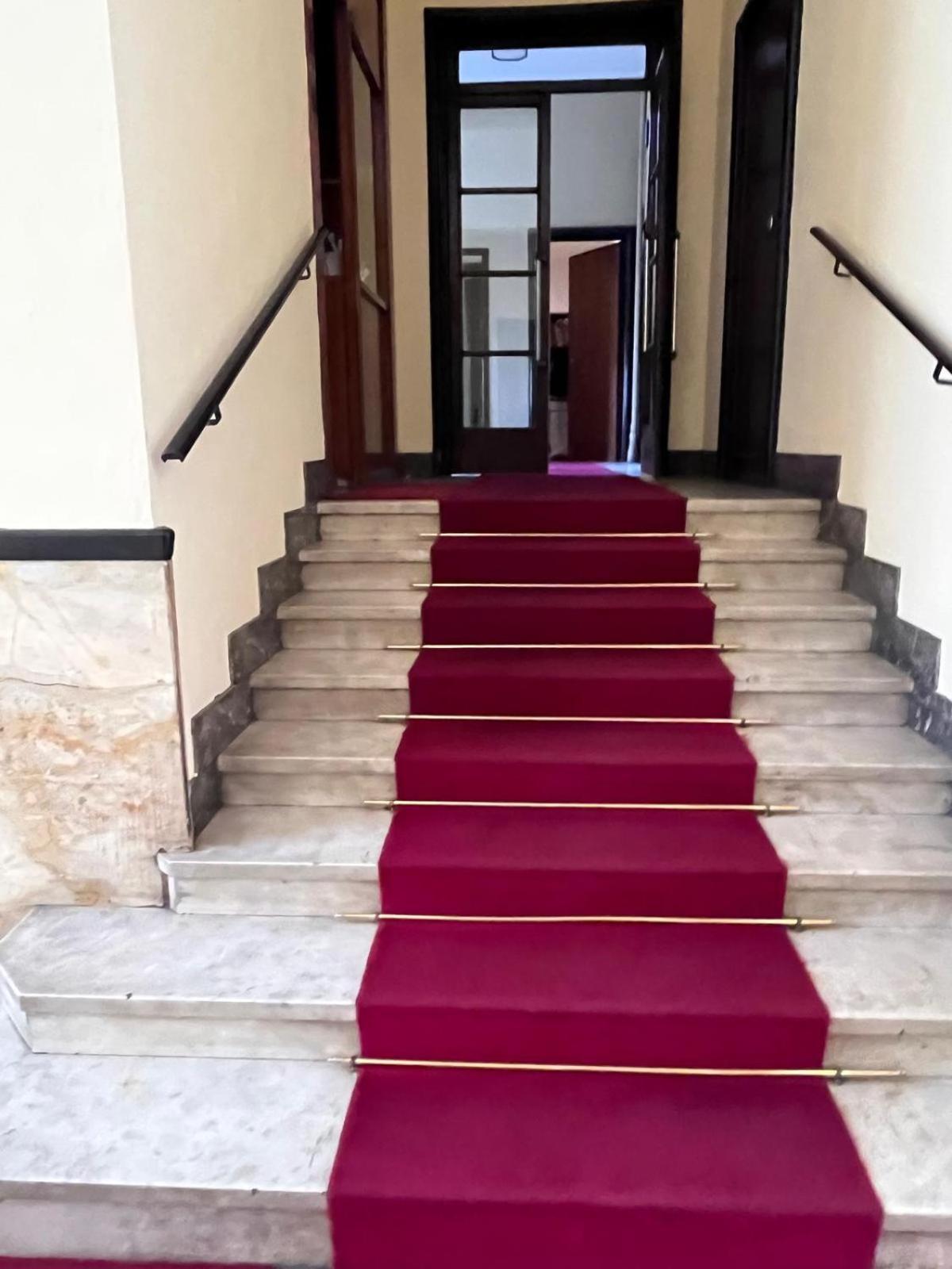 Апартаменты Atelier Grandi Милан Экстерьер фото